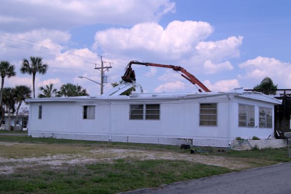 Mobile Home Demolition in Gallatin