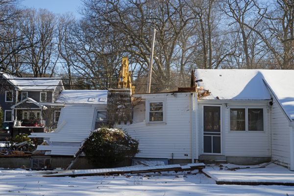 Residential Building Removal in Gallatin